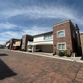 Foto de casa en renta en  , llano grande, metepec, méxico, 0 No. 01
