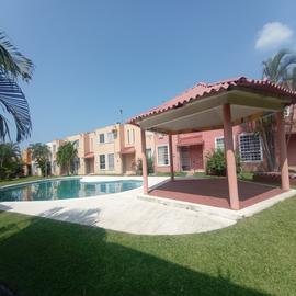Foto de casa en venta en  , llano largo, acapulco de juárez, guerrero, 26856773 No. 01
