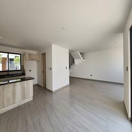 Foto de casa en venta en  , lomas de angelópolis, san andrés cholula, puebla, 30120101 No. 01
