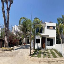 Foto de casa en venta en  , lomas de la pradera, cuernavaca, morelos, 30560257 No. 01