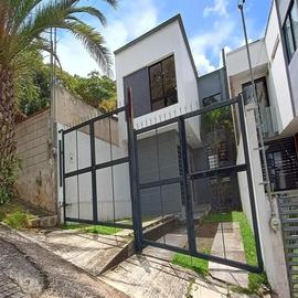 Foto de casa en renta en  , lomas las margaritas, xalapa, veracruz de ignacio de la llave, 31444611 No. 01