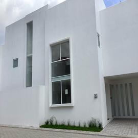 Foto de casa en venta en  , lomas san agustín iii, cuautlancingo, puebla, 26544394 No. 01