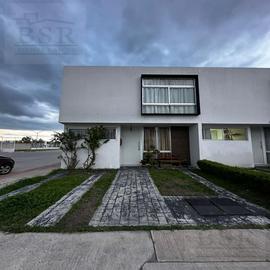 Foto de casa en venta en  , los arrayanes, corregidora, querétaro, 30112172 No. 01