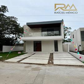 Foto de casa en venta en  , los encinos residencial, altamira, tamaulipas, 29824468 No. 01