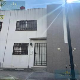 Foto de casa en venta en  , los héroes, el marqués, querétaro, 0 No. 01