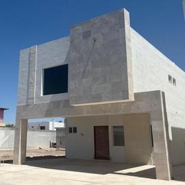 Foto de casa en venta en  , los portones, torreón, coahuila de zaragoza, 31070204 No. 01