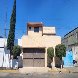 Foto de casa en venta en  , los reyes acaquilpan centro, la paz, méxico, 0 No. 01