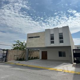 Foto de casa en renta en  , los rodriguez, saltillo, coahuila de zaragoza, 0 No. 01
