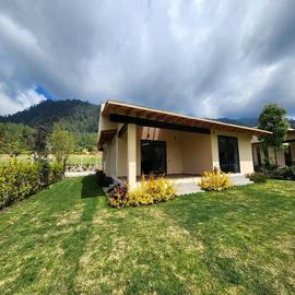 Foto de casa en renta en los saucos , los saúcos, valle de bravo, méxico, 0 No. 01