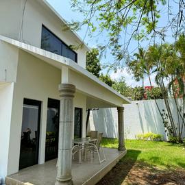 Foto de casa en renta en  , los tulipanes, cuernavaca, morelos, 0 No. 01
