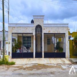 Foto de casa en venta en  , mérida, mérida, yucatán, 0 No. 01