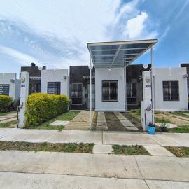 Foto de casa en renta en merlot , residencial hacienda viñedos, león, guanajuato, 0 No. 01