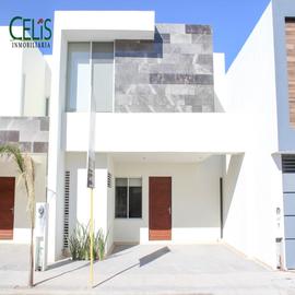 Foto de casa en venta en  , mexquitic, mexquitic de carmona, san luis potosí, 0 No. 01