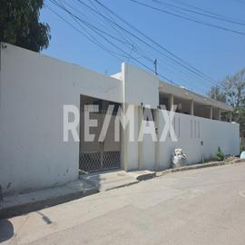 Foto de casa en venta en miguel robledo reyes , candelario garza, ciudad madero, tamaulipas, 0 No. 01