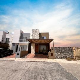 Foto de casa en venta en  , miradores del marques, querétaro, querétaro, 0 No. 01
