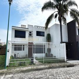 Foto de casa en venta en molino de san francisco , fuentes del molino, cuautlancingo, puebla, 30042313 No. 01