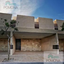 Foto de casa en renta en  , montebello, mérida, yucatán, 7605675 No. 01
