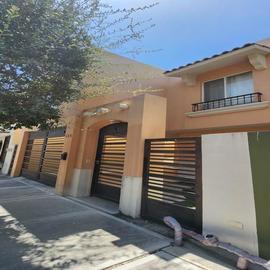 Foto de casa en venta en n/a , anáhuac la pergola, general escobedo, nuevo león, 28337467 No. 01