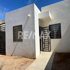 Foto de casa en venta en naranjos , el camino real, la paz, baja california sur, 0 No. 01