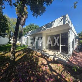 Foto de casa en renta en nebulosa , jardines del bosque centro, guadalajara, jalisco, 30656679 No. 01
