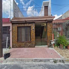 Foto de casa en venta en  , nueva exposición, guadalupe, nuevo león, 31271611 No. 01