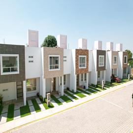 Foto de casa en venta en  , nuevo león, cuautlancingo, puebla, 27364689 No. 01