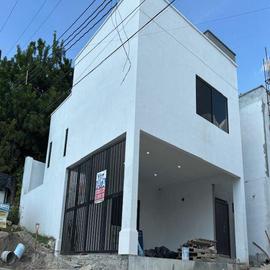 Foto de casa en venta en  , obrera, tampico, tamaulipas, 28117133 No. 01