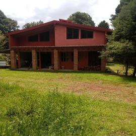 Foto de casa en venta en opopeo , corazón de durazno, pátzcuaro, michoacán de ocampo, 25453207 No. 01