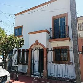 Foto de casa en venta en orion , jardines del bosque norte, guadalajara, jalisco, 0 No. 01