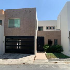 Foto de casa en venta en  , palmares residencial, monterrey, nuevo león, 0 No. 01