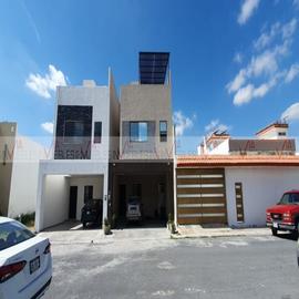 Foto de casa en venta en palmas diamante , palmas diamante, san nicolás de los garza, nuevo león, 28139868 No. 01