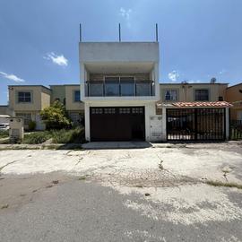 Foto de casa en venta en  , parque industrial toluca, toluca, méxico, 0 No. 01