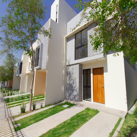 Foto de casa en venta en . , parques del bosque, san pedro tlaquepaque, jalisco, 0 No. 01