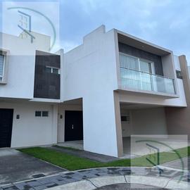 Foto de casa en venta en  , paseo arboleda, toluca, méxico, 0 No. 01