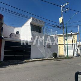 Foto de casa en venta en paseo san buenaventura , morelos 1a sección, toluca, méxico, 0 No. 01