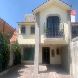 Foto de casa en venta en  , paseo san isidro 400, metepec, méxico, 30131889 No. 01