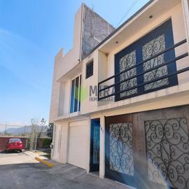 Foto de casa en venta en  , paseos del valle, tarímbaro, michoacán de ocampo, 0 No. 01