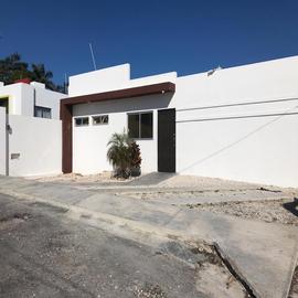 Foto de casa en venta en  , peña, campeche, campeche, 0 No. 01