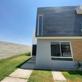 Foto de casa en venta en  , piquito de oro, soledad de graciano sánchez, san luis potosí, 28078969 No. 01