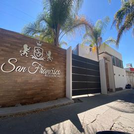 Foto de casa en venta en playa azul , ampliación jardines de torremolinos, morelia, michoacán de ocampo, 26046498 No. 01