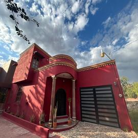 Foto de casa en venta en por polaris , burócrata, guanajuato, guanajuato, 30849211 No. 01