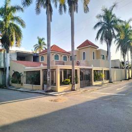 Foto de casa en venta en  , privada san antonio cucul, mérida, yucatán, 30116647 No. 01
