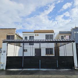 Foto de casa en renta en  , privadas de santa rosa, apodaca, nuevo león, 0 No. 01