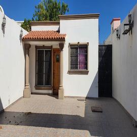 Foto de casa en venta en  , progreso, la paz, baja california sur, 0 No. 01