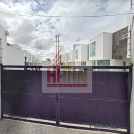 Foto de casa en venta en prolongacion san lorenzo 112. 113, lomas de san juan, cuautlancingo, puebla, 0 No. 01