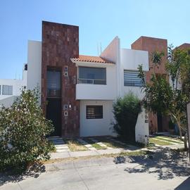 Foto de casa en renta en  , puerta del sol, león, guanajuato, 0 No. 01