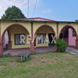 Foto de casa en venta en rancheria medillin y pigua tercera sección , medellin y pigua 3a secc, centro, tabasco, 30650423 No. 01