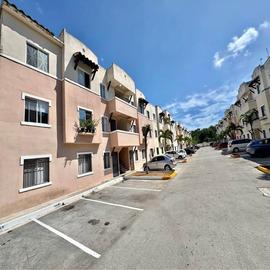 Foto de departamento en venta en  , real bilbao, solidaridad, quintana roo, 30266682 No. 01