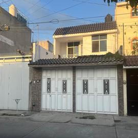 Foto de casa en venta en  , real de san josé, león, guanajuato, 31107774 No. 01