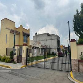 Foto de casa en venta en  , real toledo fase 4, pachuca de soto, hidalgo, 30137487 No. 01